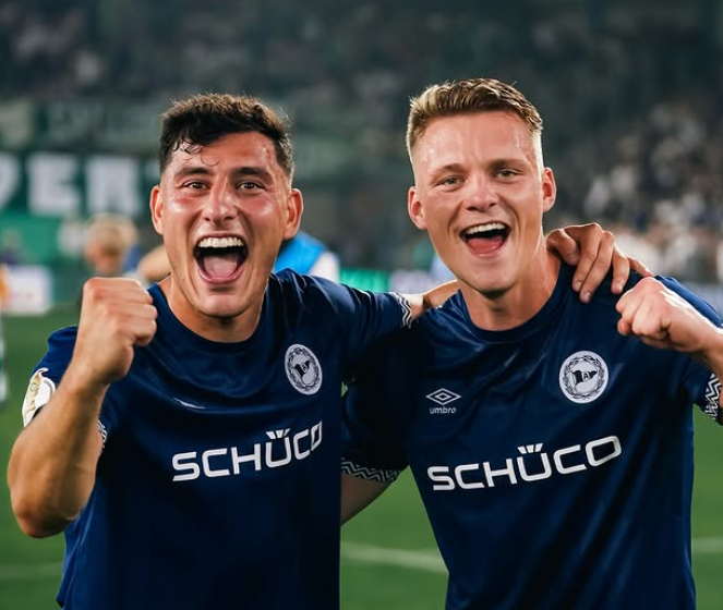 上赛季黑马再爆冷！德国杯首轮比勒菲尔德淘汰不莱梅晋级